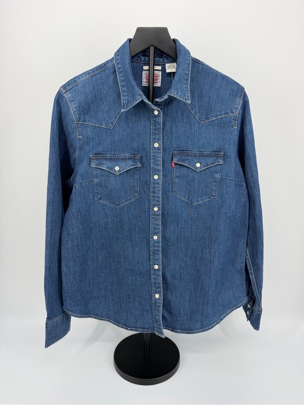 Levi’s Ultimate Western Denim Shirt Womens L Blue Stretch Pearl Snap NWT - Picture 2 of 16